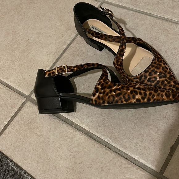 Alex Marie flats size 8 - Picture 4 of 4